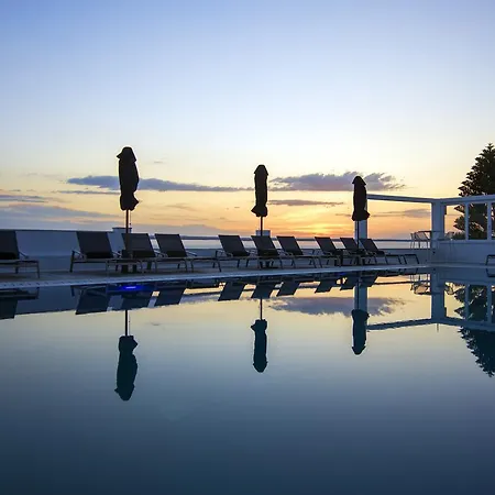 Rochari Hotel 4*