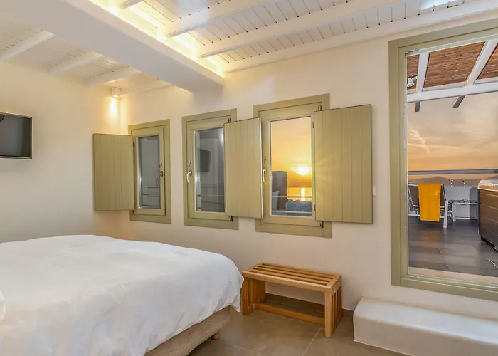 Rochari Mykonos Town