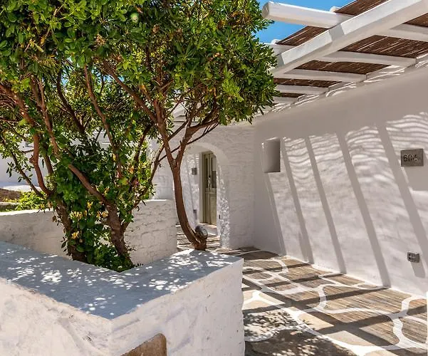 Rochari Mykonos Town